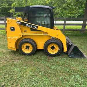 2011 John Deere 315 Compact Skidsteer